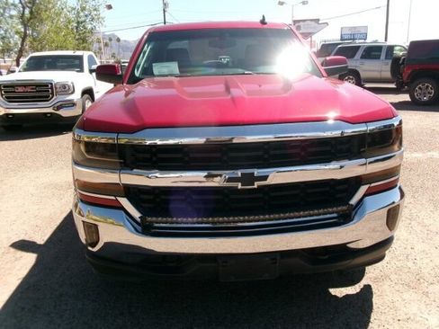 Used 2018 Chevrolet Silverado 1500 LT w/ All Star Edition AWD/4WD image 4