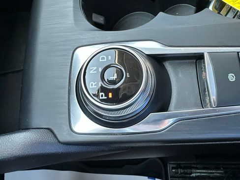 Used 2022 Ford Escape SEL FWD image 21