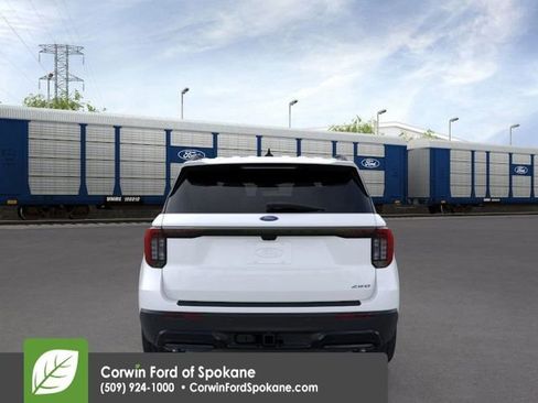 New 2026 Ford Explorer ST-Line image 7