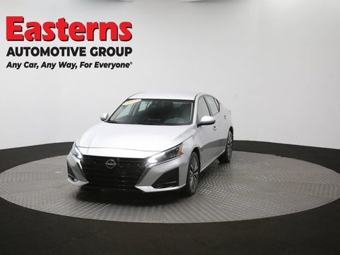 Used 2023 Nissan Altima 2.5 SV AWD/4WD image 53