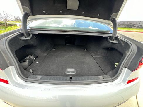 Used 2019 BMW 740e xDrive 740e xDrive iPerformance AWD 4 w/ Executive Package image 42