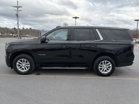 Used 2025 Chevrolet Tahoe LT image 7