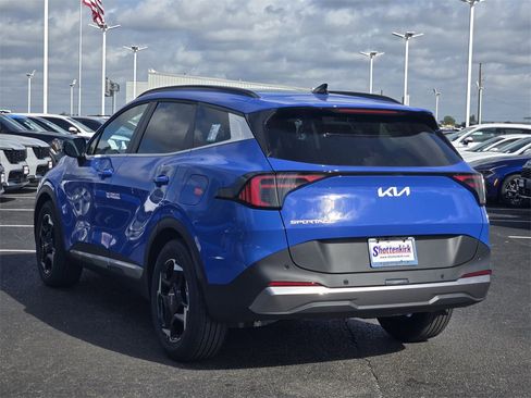 New 2026 Kia Sportage EX image 4
