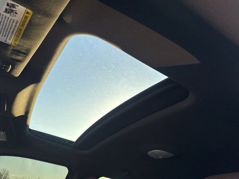 Used 2010 Ford F150 Platinum image 18