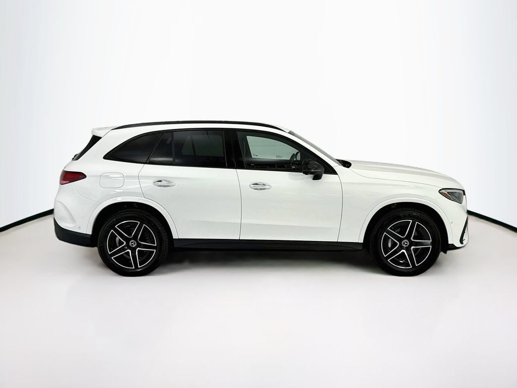 Certified 2026 Mercedes-Benz GLC 300 4MATIC image 4