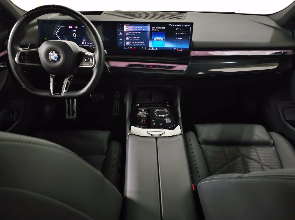 Used 2024 BMW 540i xDrive w/ Executive Package AWD/4WD image 13