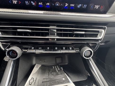 Used 2025 Chevrolet Traverse High Country w/ LPO, Floor Liner Package image 23