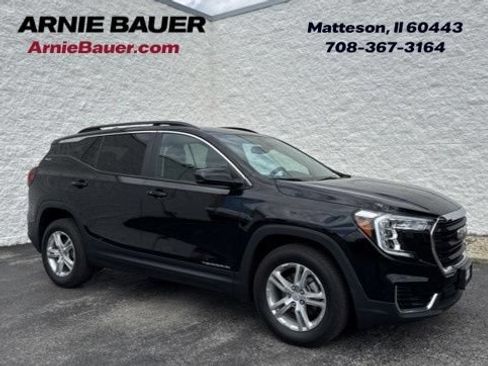 Used 2022 GMC Terrain SLE w/ Driver Convenience Package AWD/4WD image 1