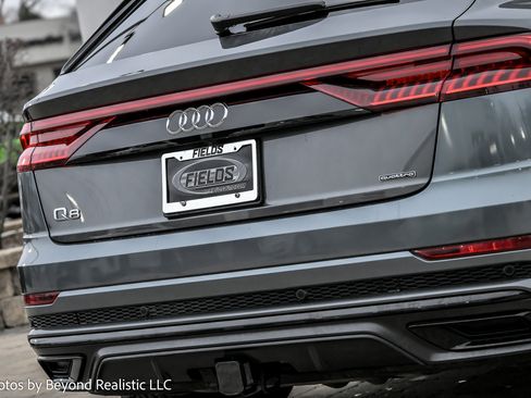 Used 2021 Audi Q8 Prestige image 14