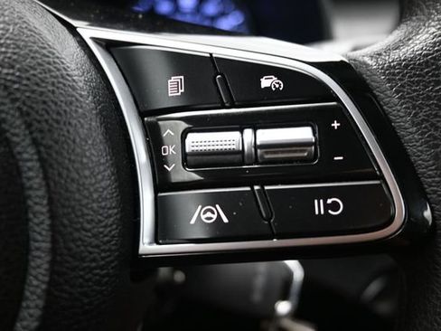 Used 2024 Kia Forte LXS FWD image 19