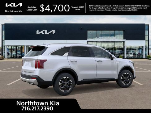 New 2025 Kia Sorento S image 6