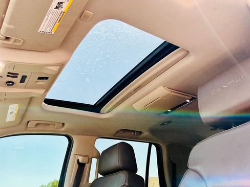 Used 2019 GMC Yukon Denali w/ Denali Ultimate Package AWD/4WD image 49