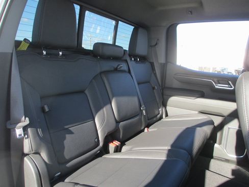 Certified 2023 GMC Sierra 1500 SLT w/ SLT Premium Plus Package image 22