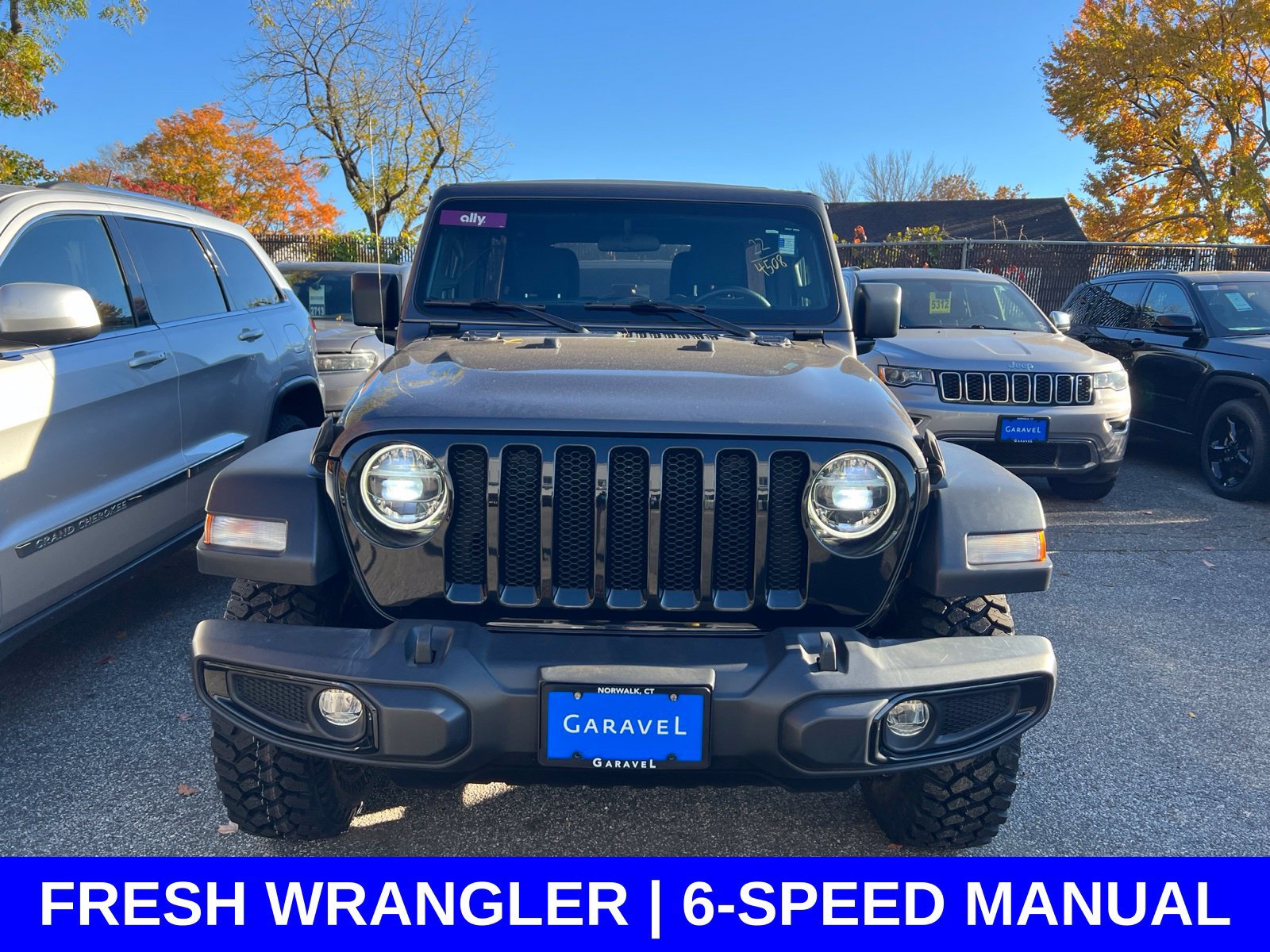 Used 2022 Jeep Wrangler Unlimited Sport AWD/4WD image 2