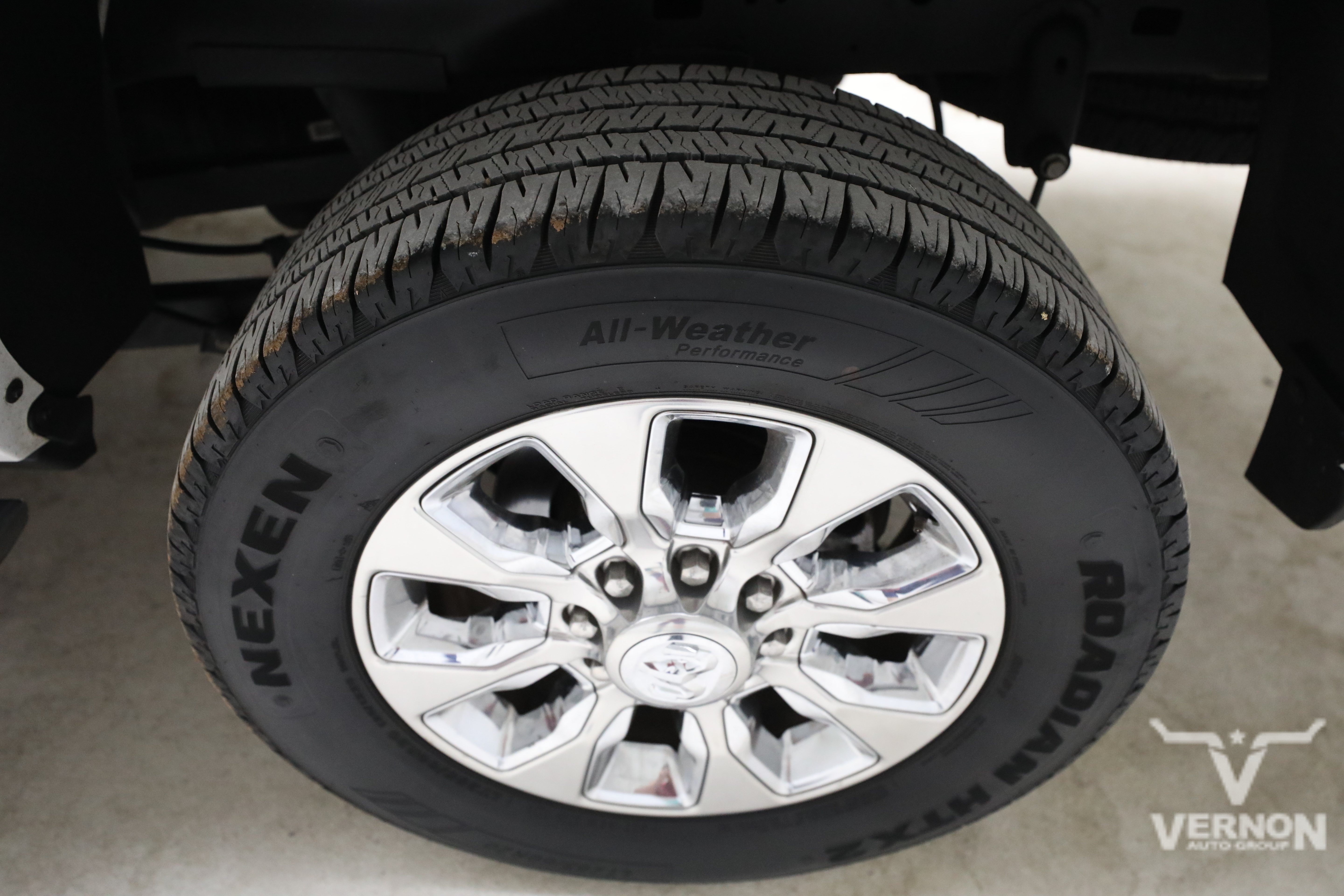 Used 2024 RAM 2500 Limited AWD/4WD image 36