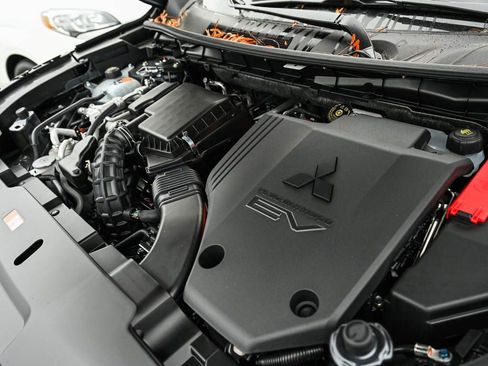New 2025 Mitsubishi Outlander SEL Black Edition AWD/4WD image 7