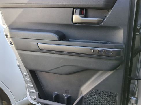 Used 2025 Toyota Tacoma TRD Off-Road image 26