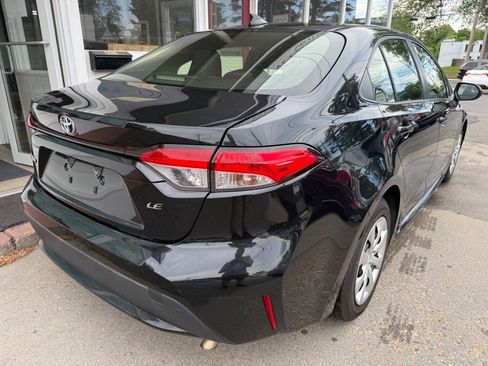 Used 2020 Toyota Corolla LE FWD image 34