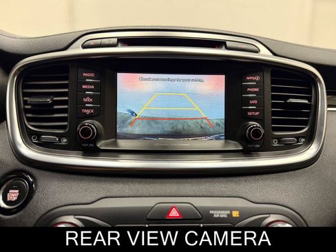 Used 2017 Kia Sorento EX w/ EX Advanced Touring Package AWD/4WD image 36