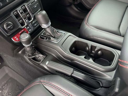 New 2026 Jeep Wrangler Unlimited Rubicon image 24