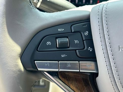 Used 2023 Cadillac Escalade Sport Platinum w/ Heavy-Duty Trailer Package AWD/4WD image 35