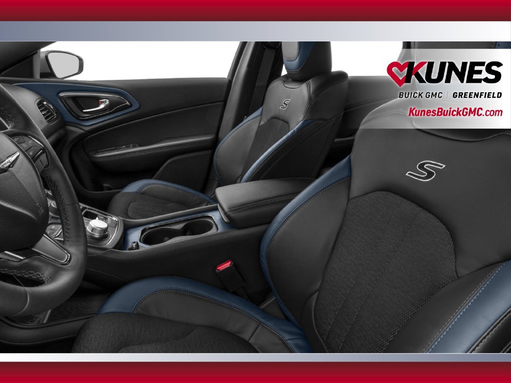 Used 2016 Chrysler 200 LX FWD image 8