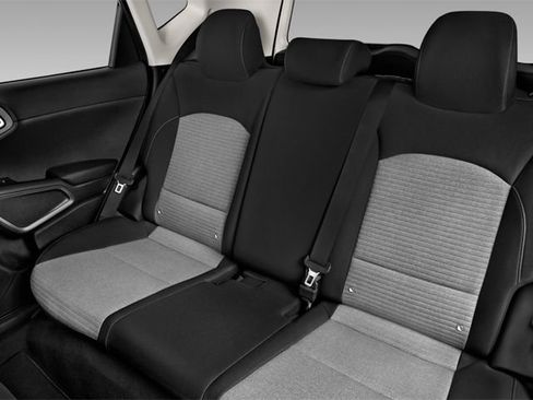 Used 2025 Kia Soul LX w/ LX Technology Package FWD image 11