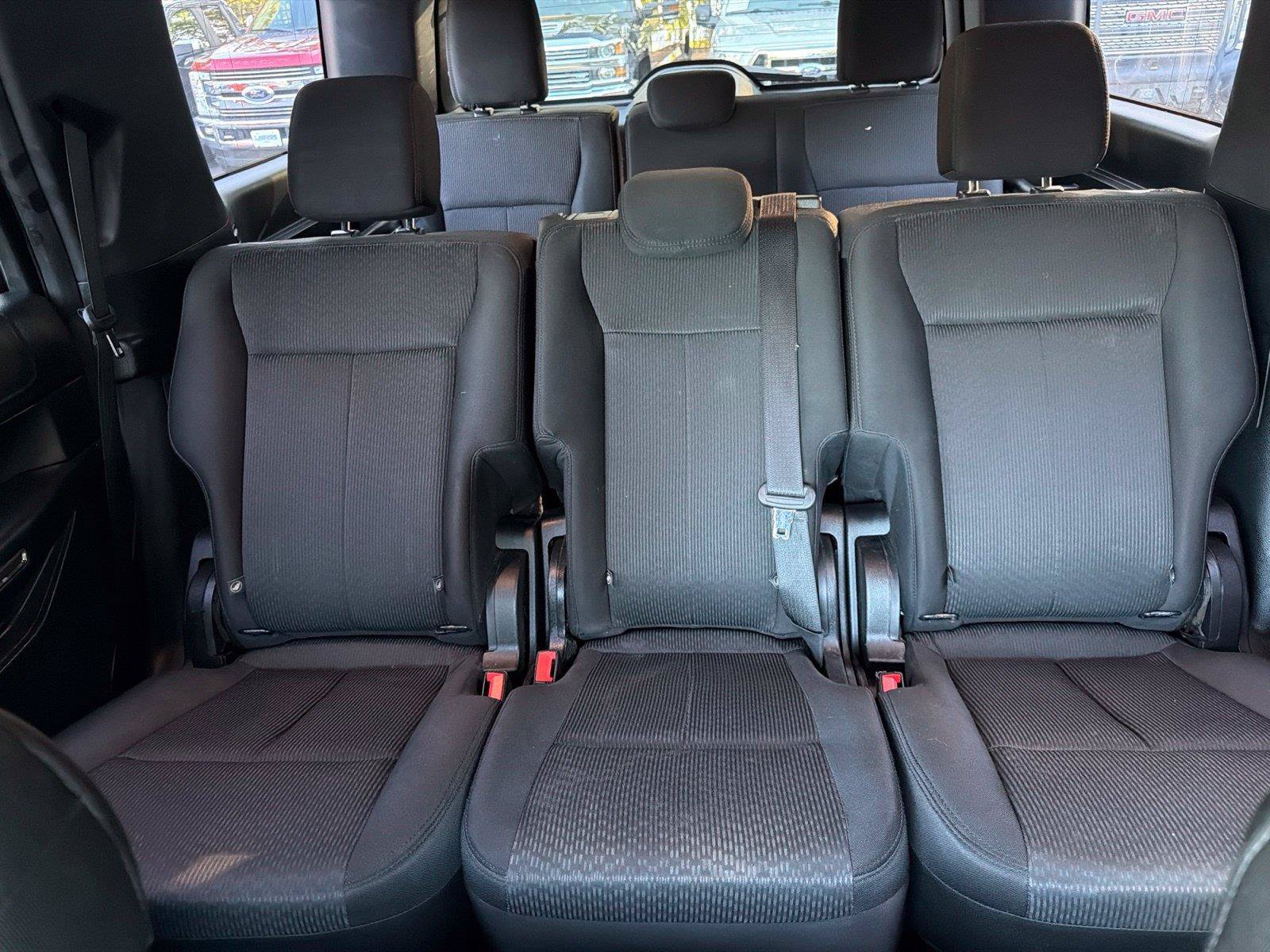 Used 2020 Ford Expedition XLT RWD image 25
