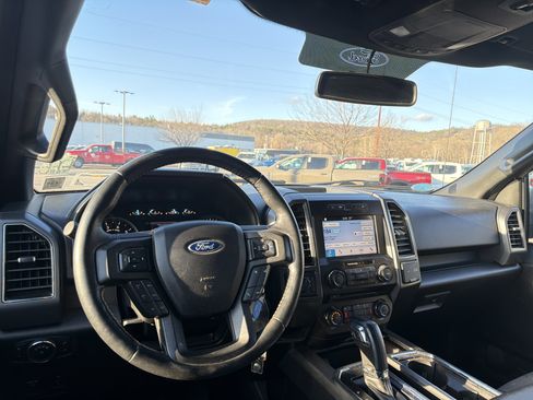 Used 2018 Ford F150 XLT w/ Equipment Group 302A Luxury image 15