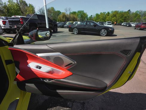 Used 2023 Chevrolet Corvette Stingray Preferred Conv w/ Z51 Performance Package RWD image 12