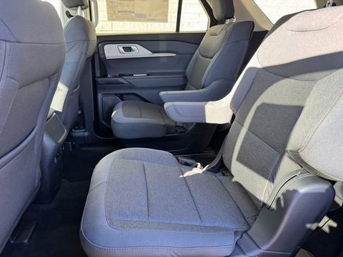 New 2026 Ford Explorer Active image 19