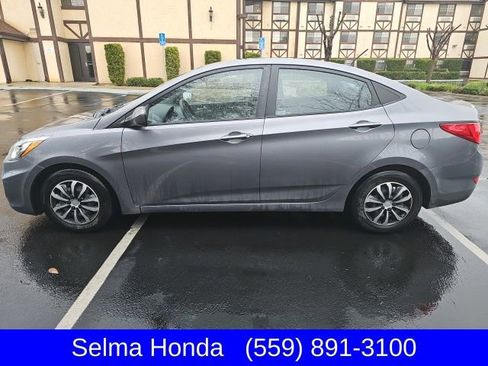 Used 2015 Hyundai Accent GLS image 4