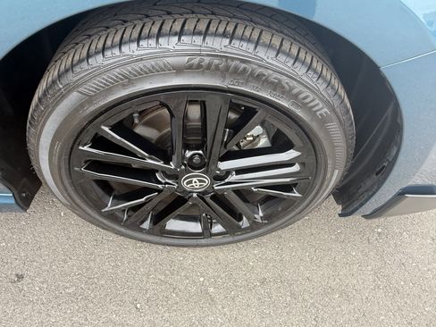 Certified 2025 Toyota Camry SE w/ Convenience Package image 23