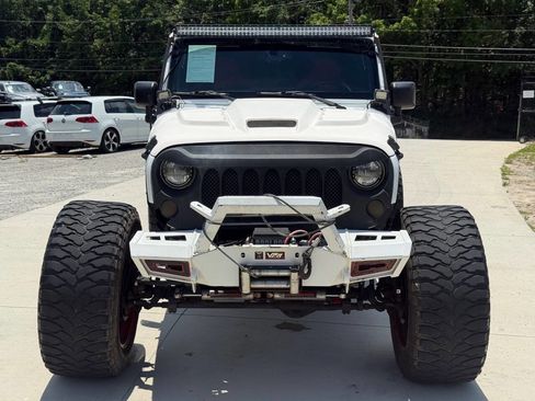 Used 2015 Jeep Wrangler Unlimited Rubicon w/ Dual Top Group AWD/4WD image 2