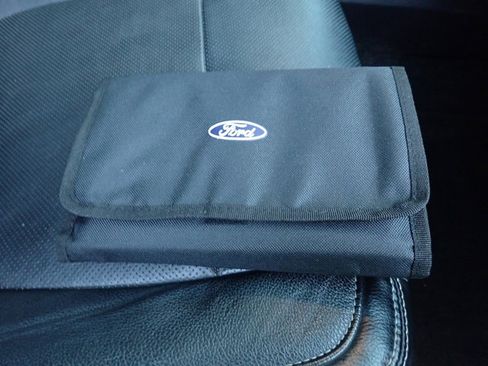 Used 2016 Ford F150 Lariat image 16