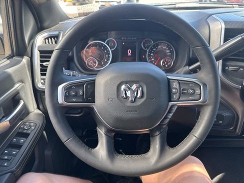 Used 2025 RAM 2500 Big Horn AWD/4WD image 17