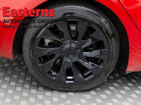 Used 2022 Tesla Model 3 Long Range AWD/4WD image 23