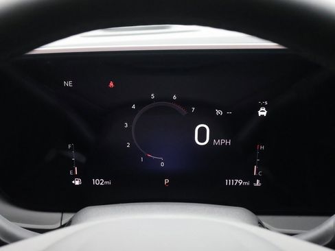 Used 2025 Buick Envista Avenir image 30