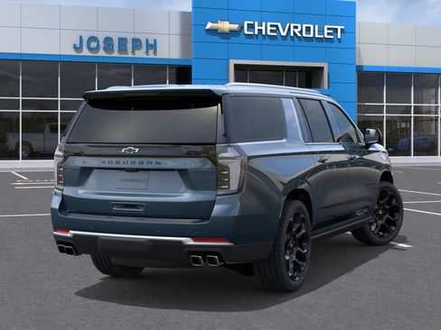 New 2026 Chevrolet Suburban High Country AWD/4WD image 6