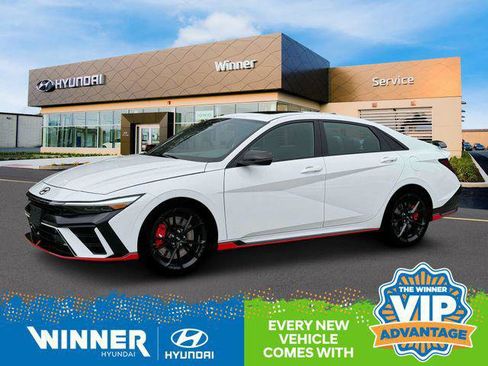 New 2025 Hyundai Elantra N image 2