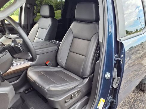 Used 2023 Chevrolet Silverado 1500 LT Trail Boss w/ LT Trail Boss Premium Package AWD/4WD image 55