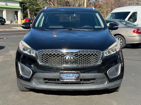Used 2016 Kia Sorento FWD image 3