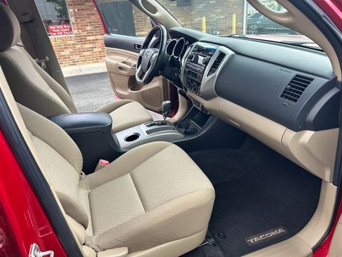 Used 2012 Toyota Tacoma 4x4 Double Cab w/ SR5 Pkg image 12