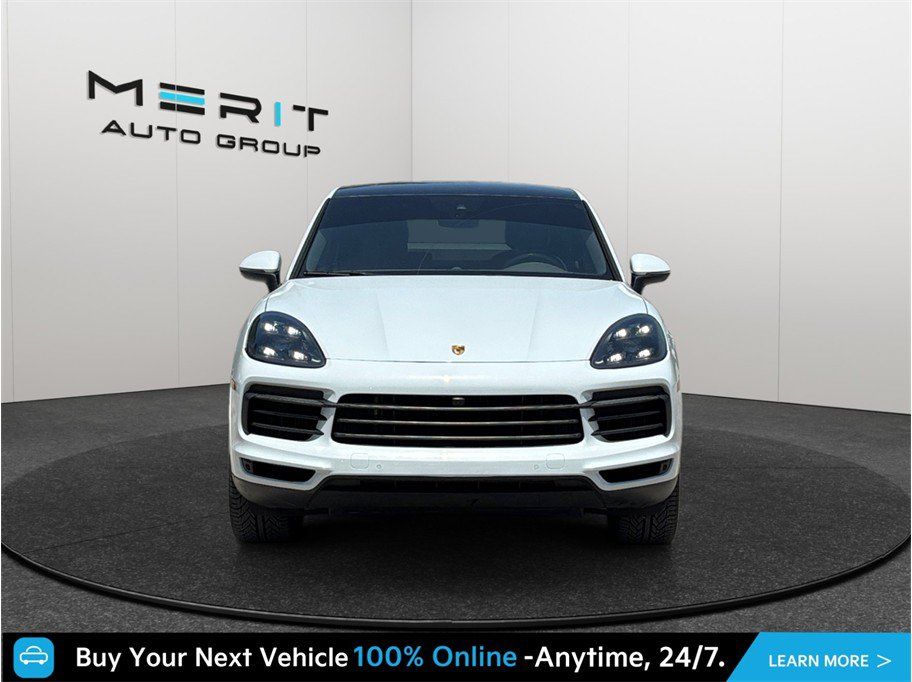 Used 2022 Porsche Cayenne Platinum Edition AWD/4WD image 2