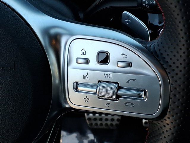 Used 2023 Mercedes-Benz GLA 250 image 10