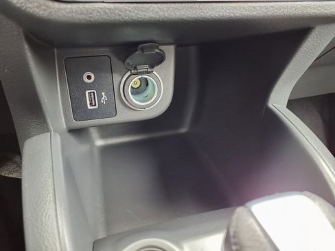 Used 2025 Nissan Kicks Play S FWD image 9