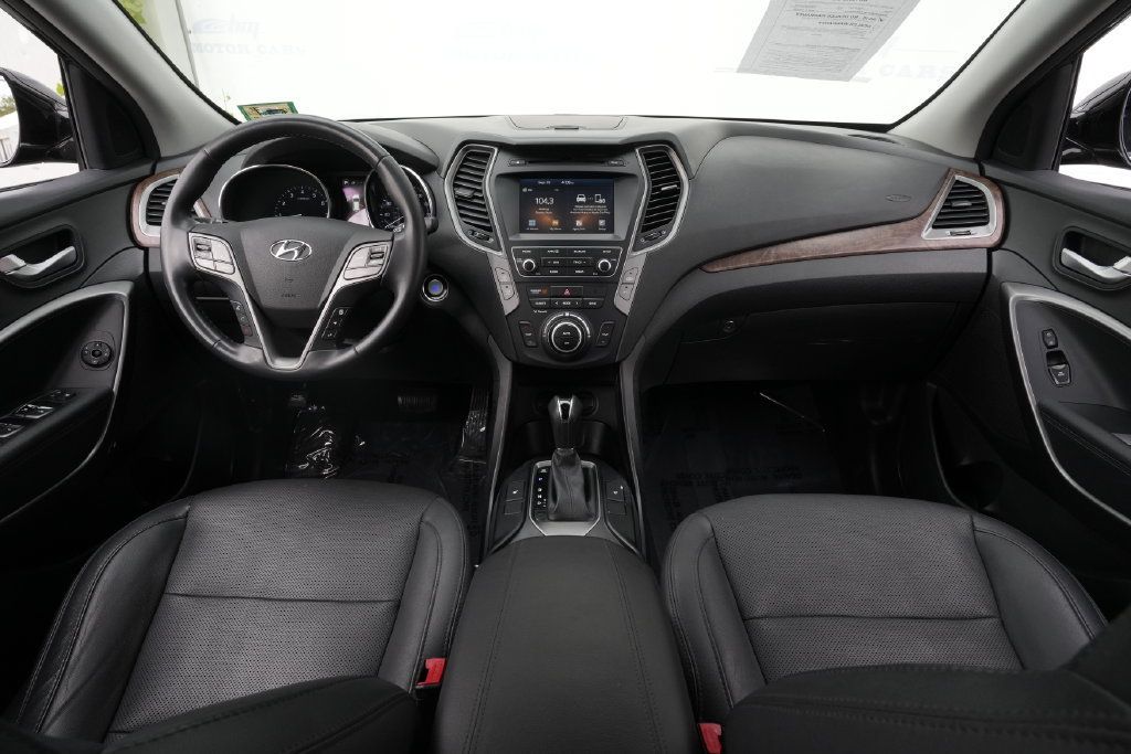 Used 2018 Hyundai Santa Fe Sport 2.0T w/ Cargo Package AWD/4WD image 39