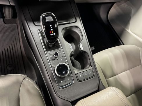 Used 2022 Cadillac XT4 Luxury w/ Driver Awareness Package FWD image 42