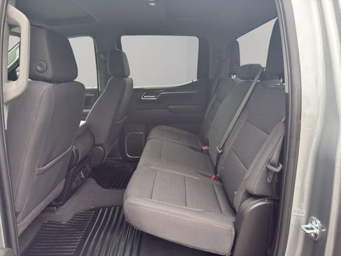 Used 2023 Chevrolet Silverado 1500 LT image 14