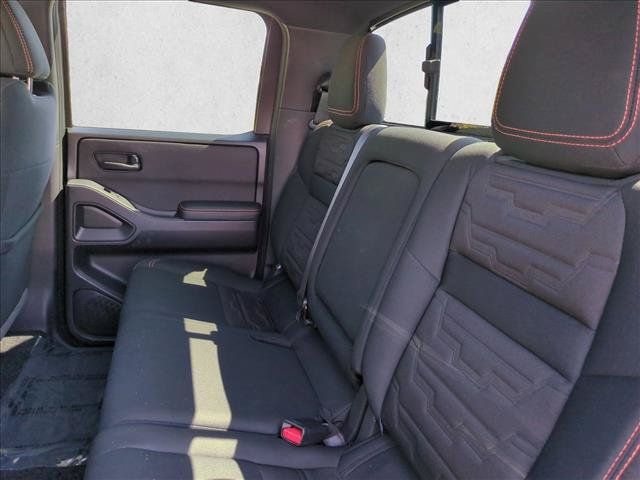 Used 2026 Nissan Frontier PRO-4X AWD/4WD image 17